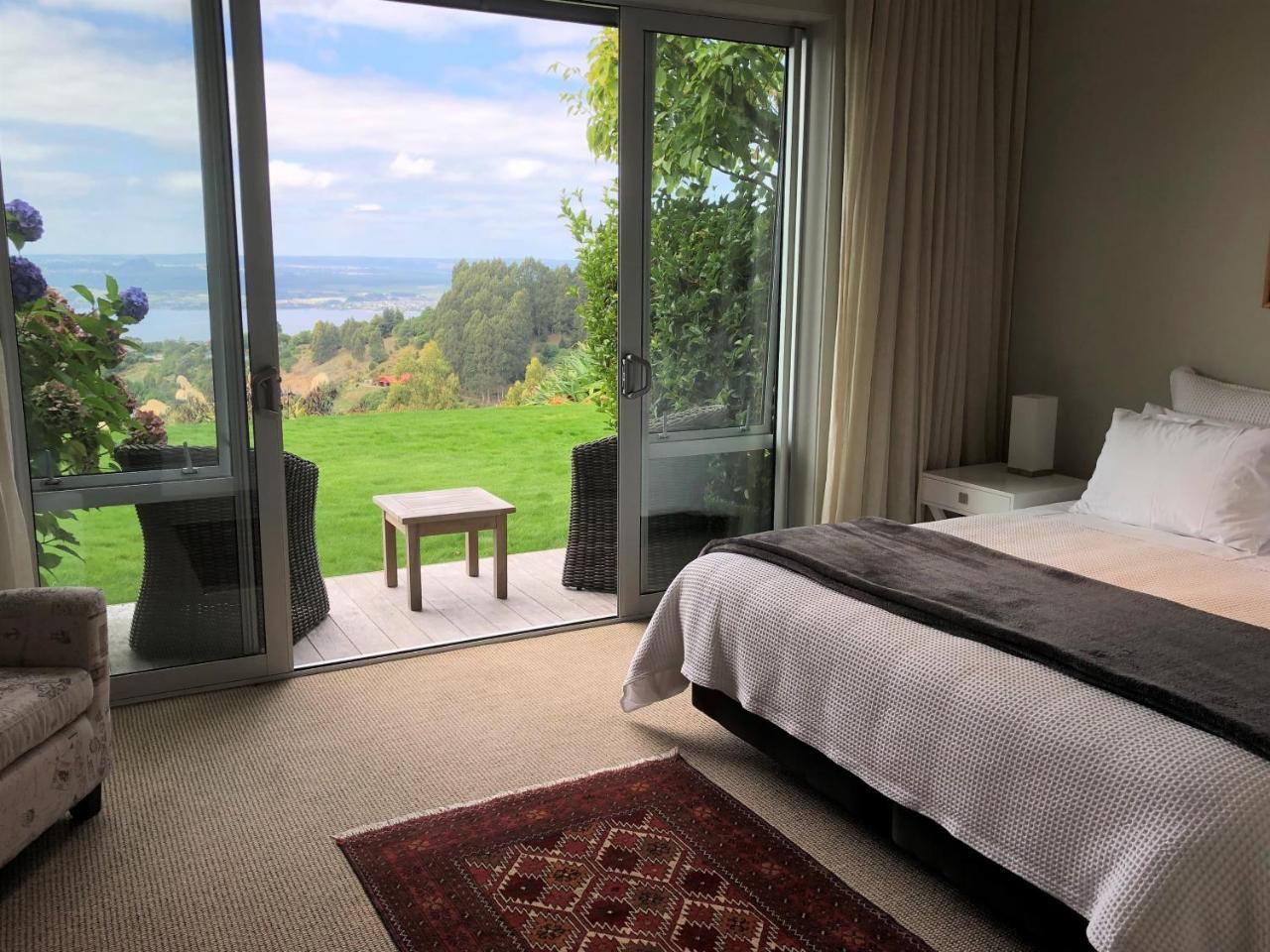 The Lakeview House Taupo Ngoại thất bức ảnh